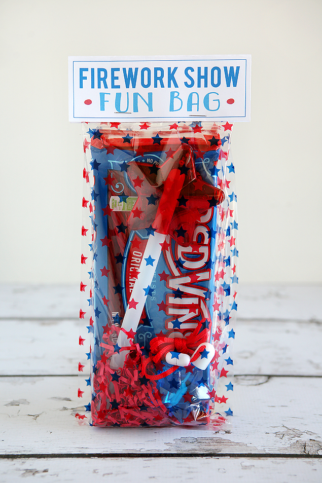 Fireworks Goodie Bags for Kids - The Happy Scraps