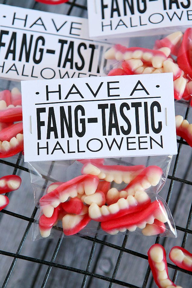 Have a Fang-tastic Halloween. Such a fun Halloween gift idea! 