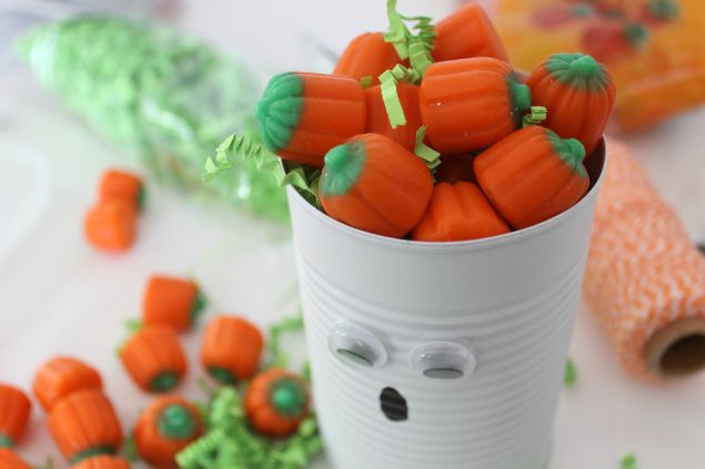 Cute Ghost Cans to hold Candy