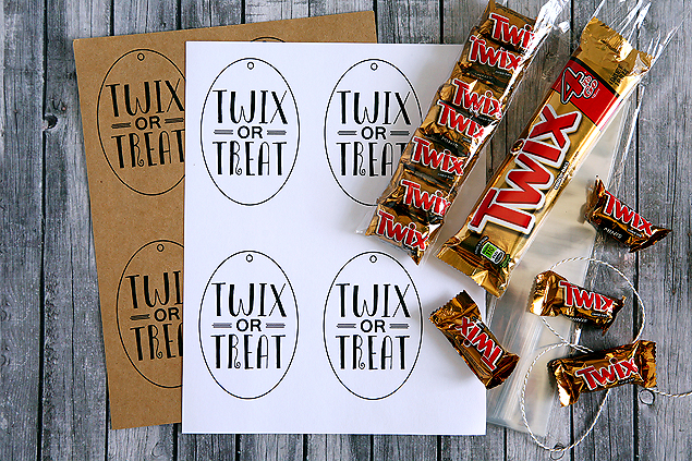 Twix or Treat Gift Supplies
