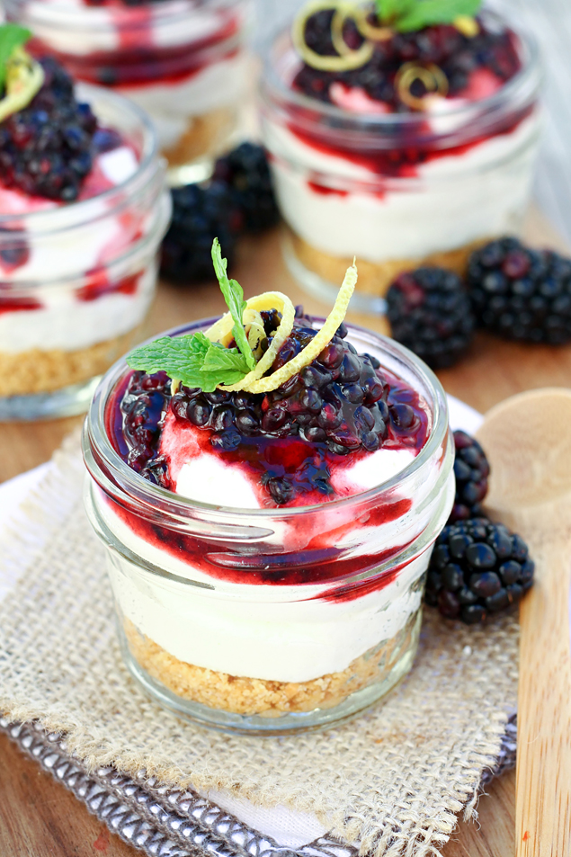 Easy Summer Desserts | Mini No-Bake Blackberry Lemon Cheesecakes