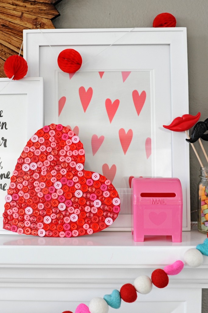 Valentine's Day Button Heart | Valentine's Day Craft Ideas