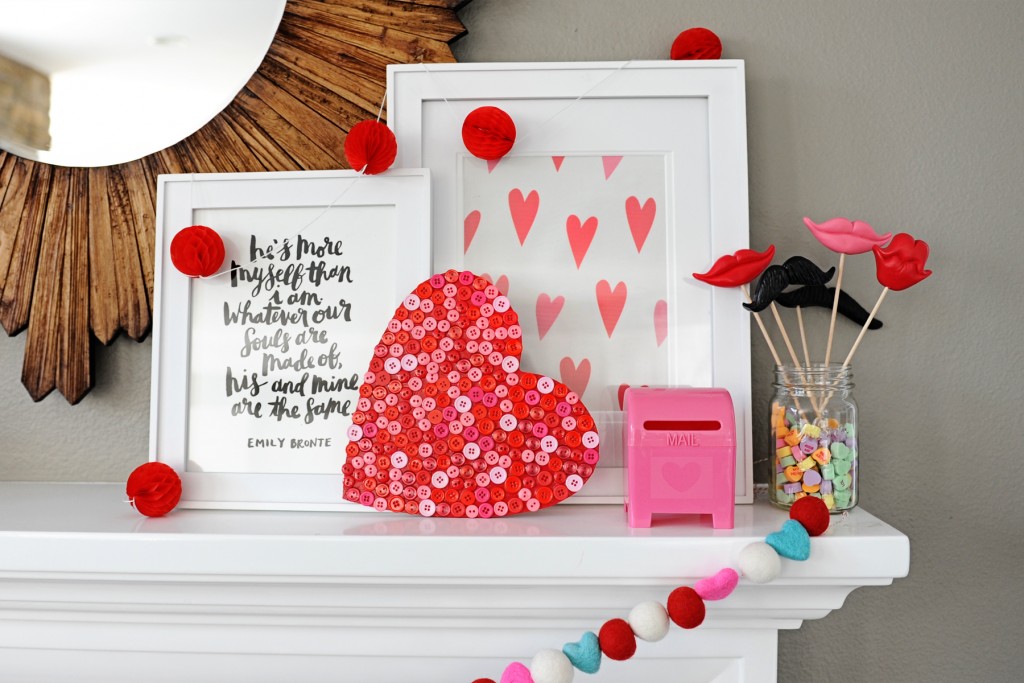 Valentine's Day Button Heart | Valentine's Day Craft Ideas