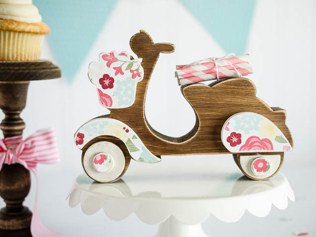 DIY Rustic Cupcake Stands and Vintage Style Scooter