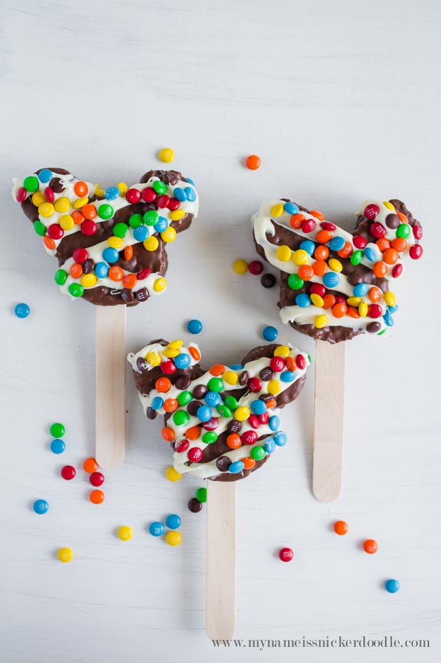 Chocolate Dipped Mickey Rice Krispie Treats - Eighteen25