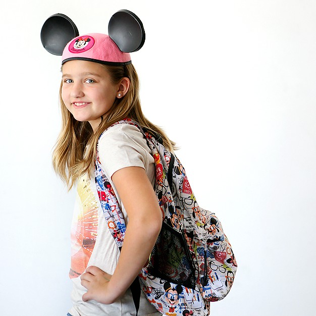 10 Things to bring in your Disneyland Backpack! Eighteen25