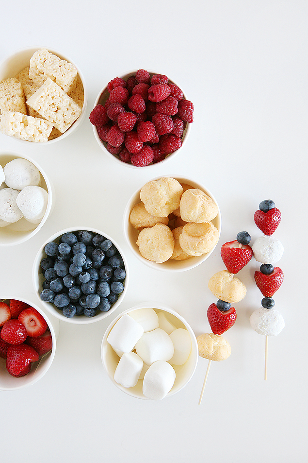 4th of July Dessert Kabobs | The perfect Red, White and Blue Treat.