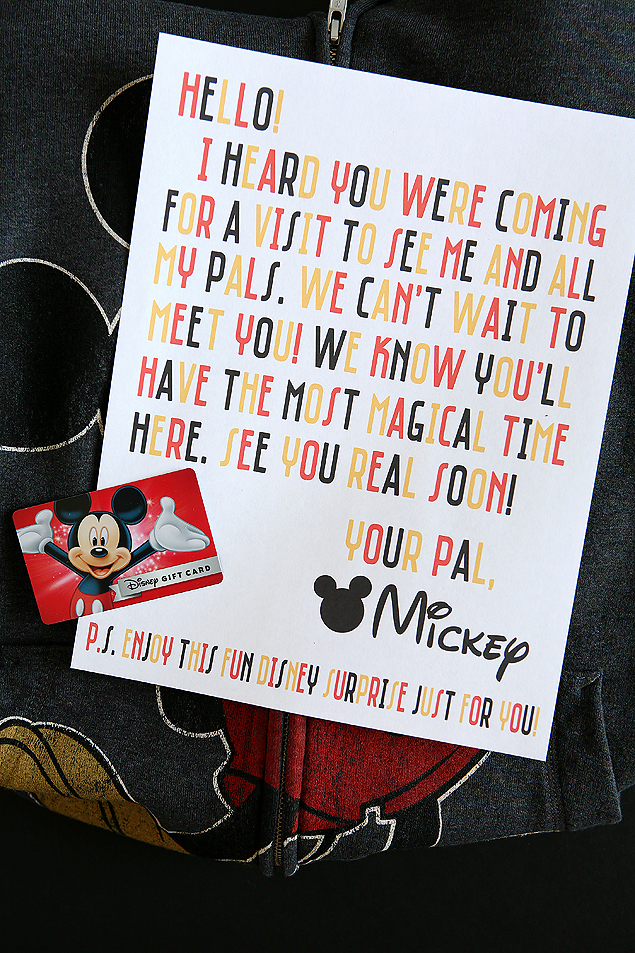 Disney Magic Mickey Mail - Eighteen25