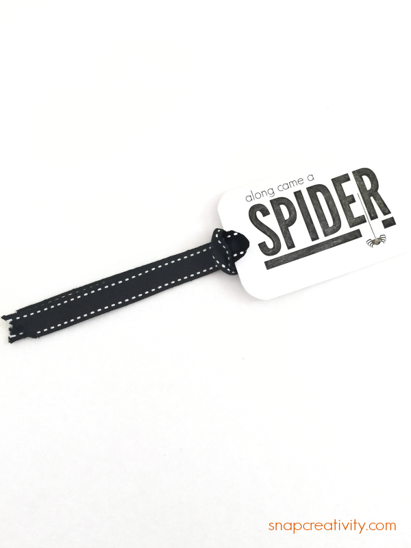 Along Came a Spider | Halloween Gift Tags