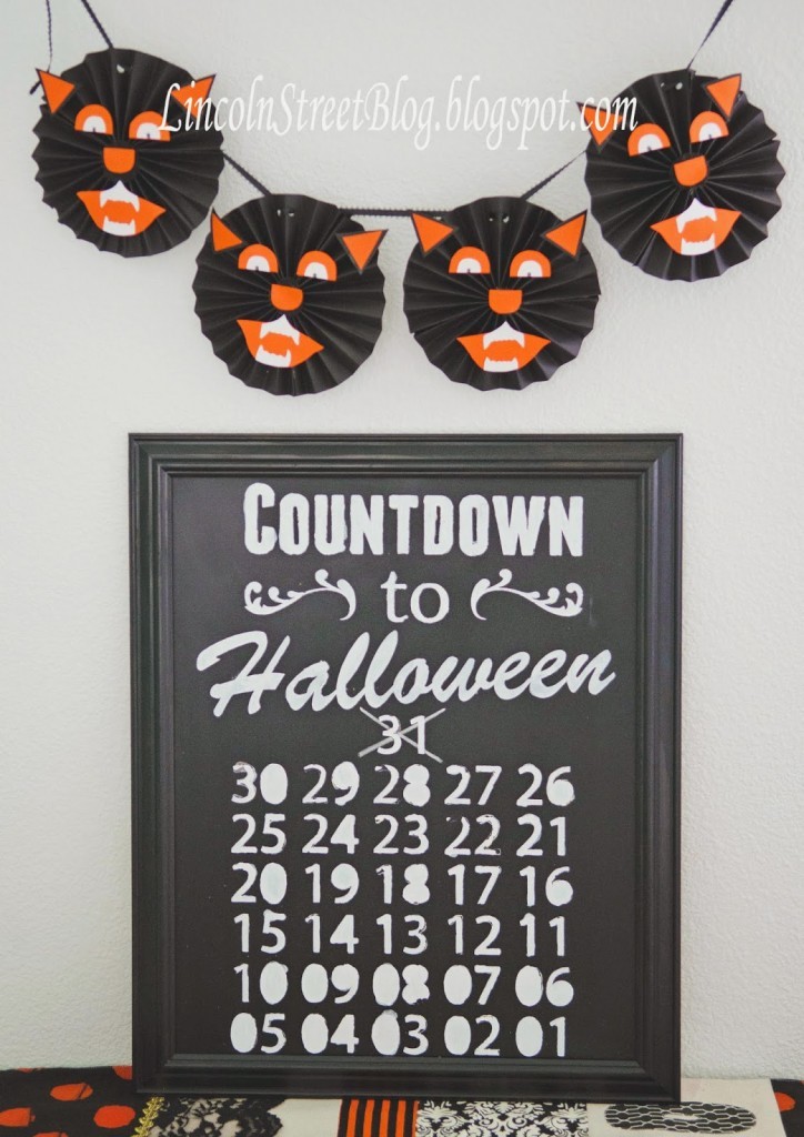 Chalkboard Halloween Countdown