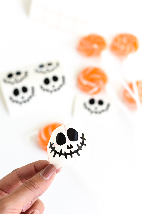 Jack-O-Lantern Lollipops | Halloween Treat Ideas