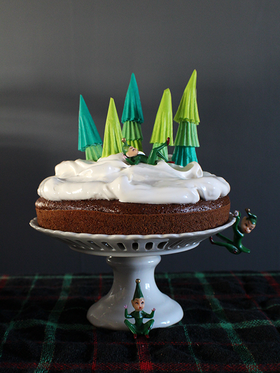 Gingerbread Cake with Snow Frosting | Christmas Desserts