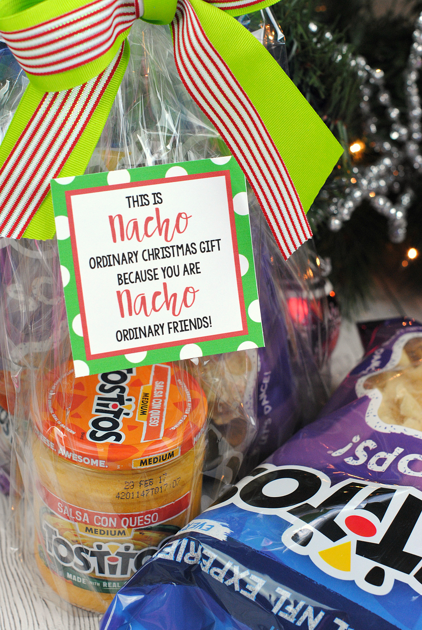 25+ Christmas Neighbor Gift Ideas with Printables - The Polka Dot