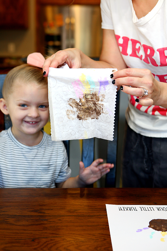 Handprint Turkey Cards | Thanksgiving Kids Craft