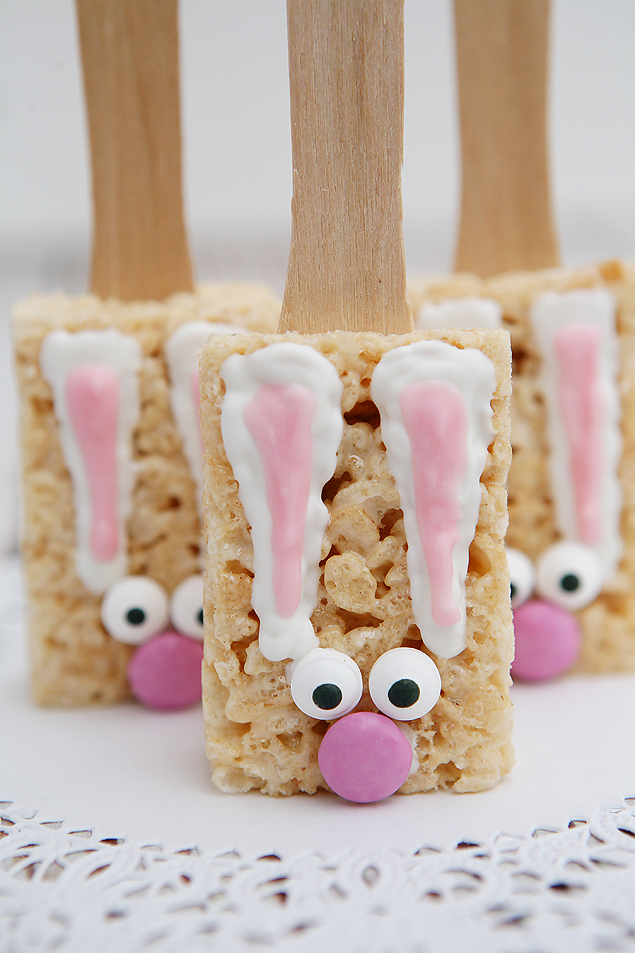 Bunny Rice Krispie Treats - Eighteen25