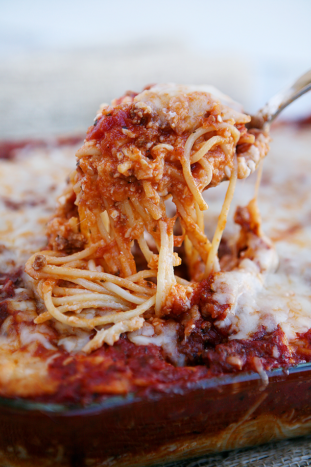 Easy Cheesy Baked Spaghetti - Eighteen25