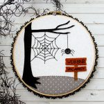 Web BnB Halloween Hoop Art