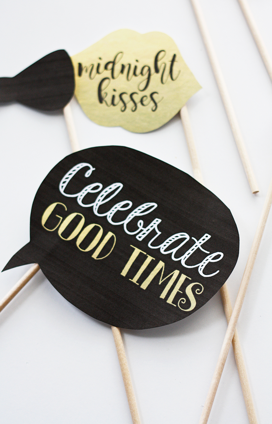 New Years Eve Photo Props | Free Printable New Years Eve Photobooth Props