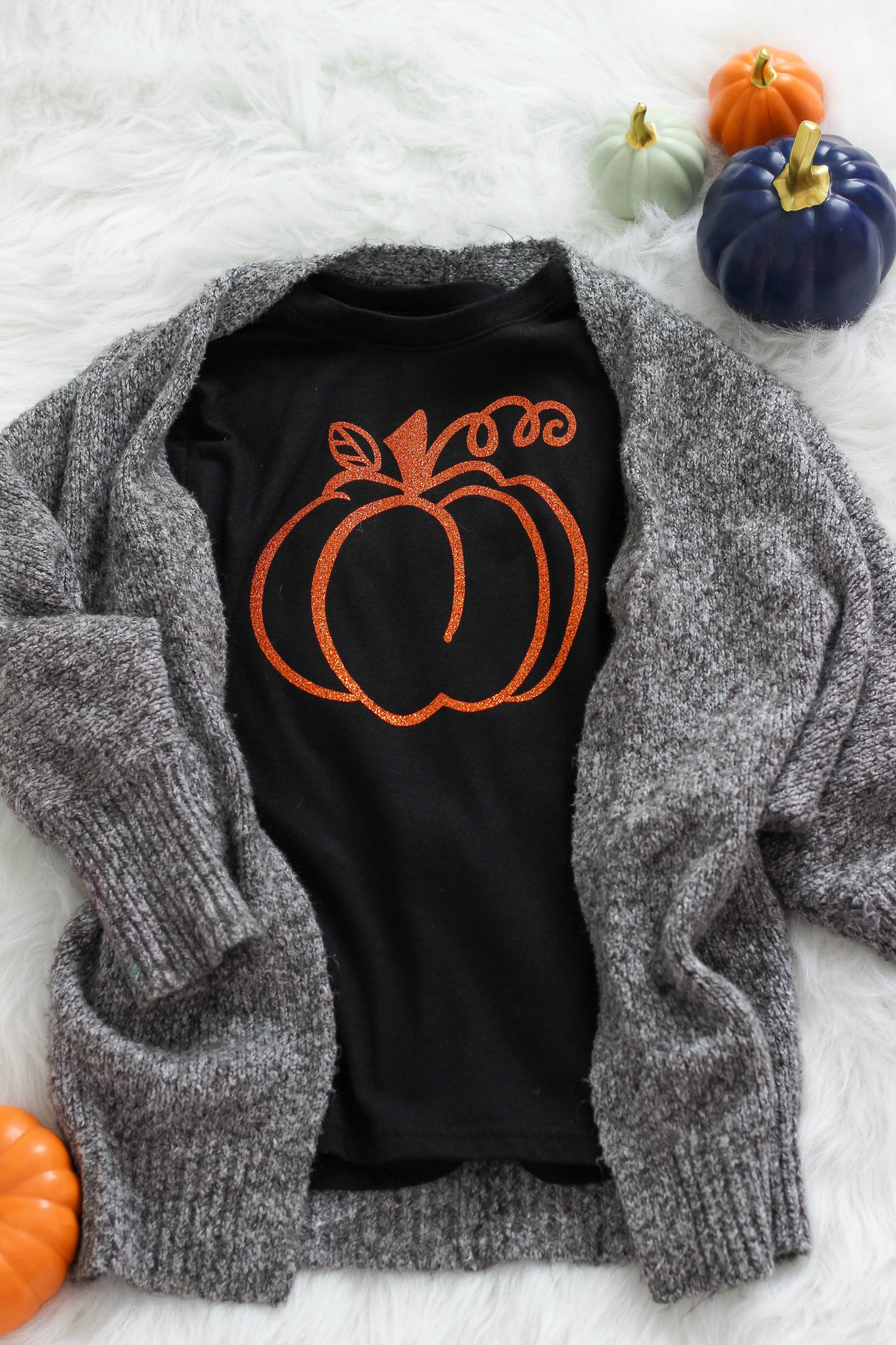 Pumpkin Iron-On Vinyl Shirt. Step by step instructions on how to make you own Halloween shirt!
