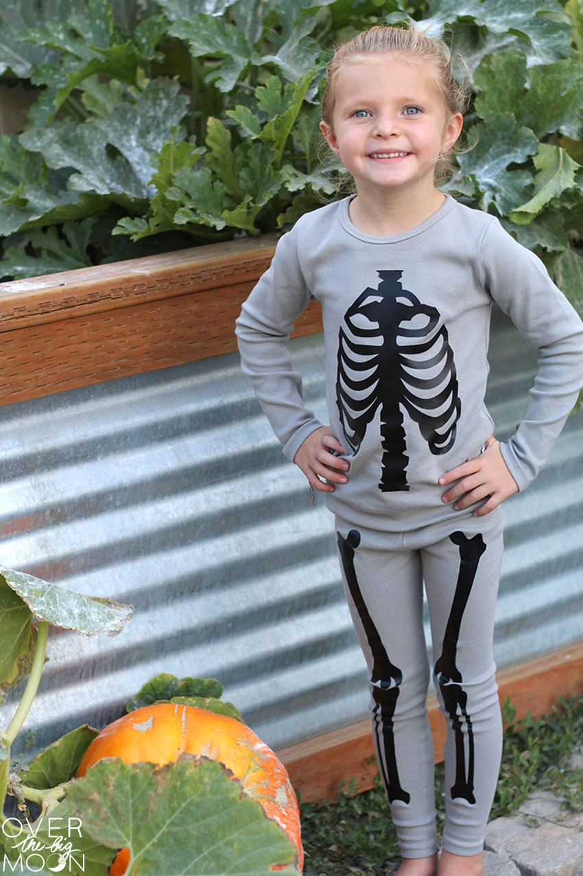 Kids skeleton 2024 pjs