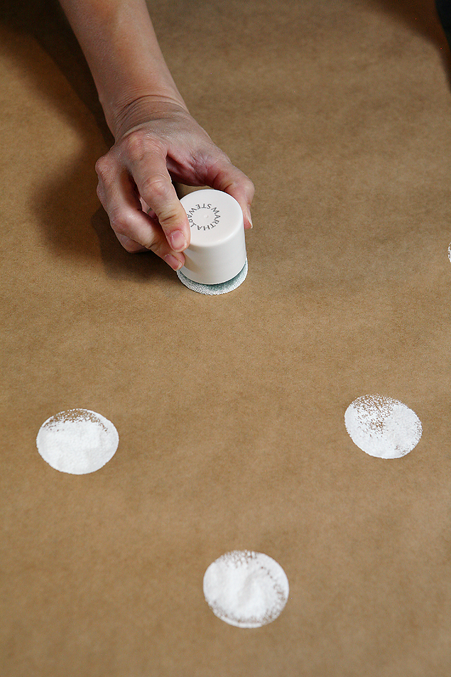 brown kraft paper table runner