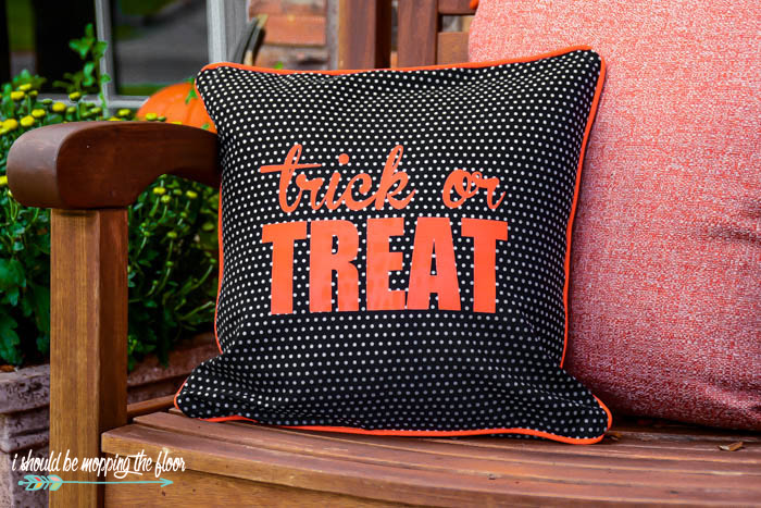 DIY Cushions and Throw Pillows for Halloween