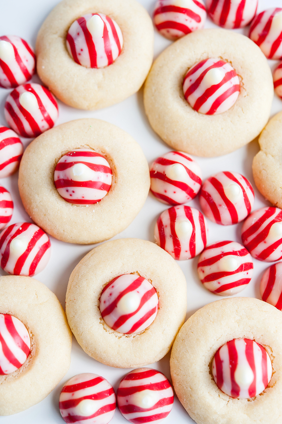 Candy Cane Kiss Cookies | Hot Beauty Health