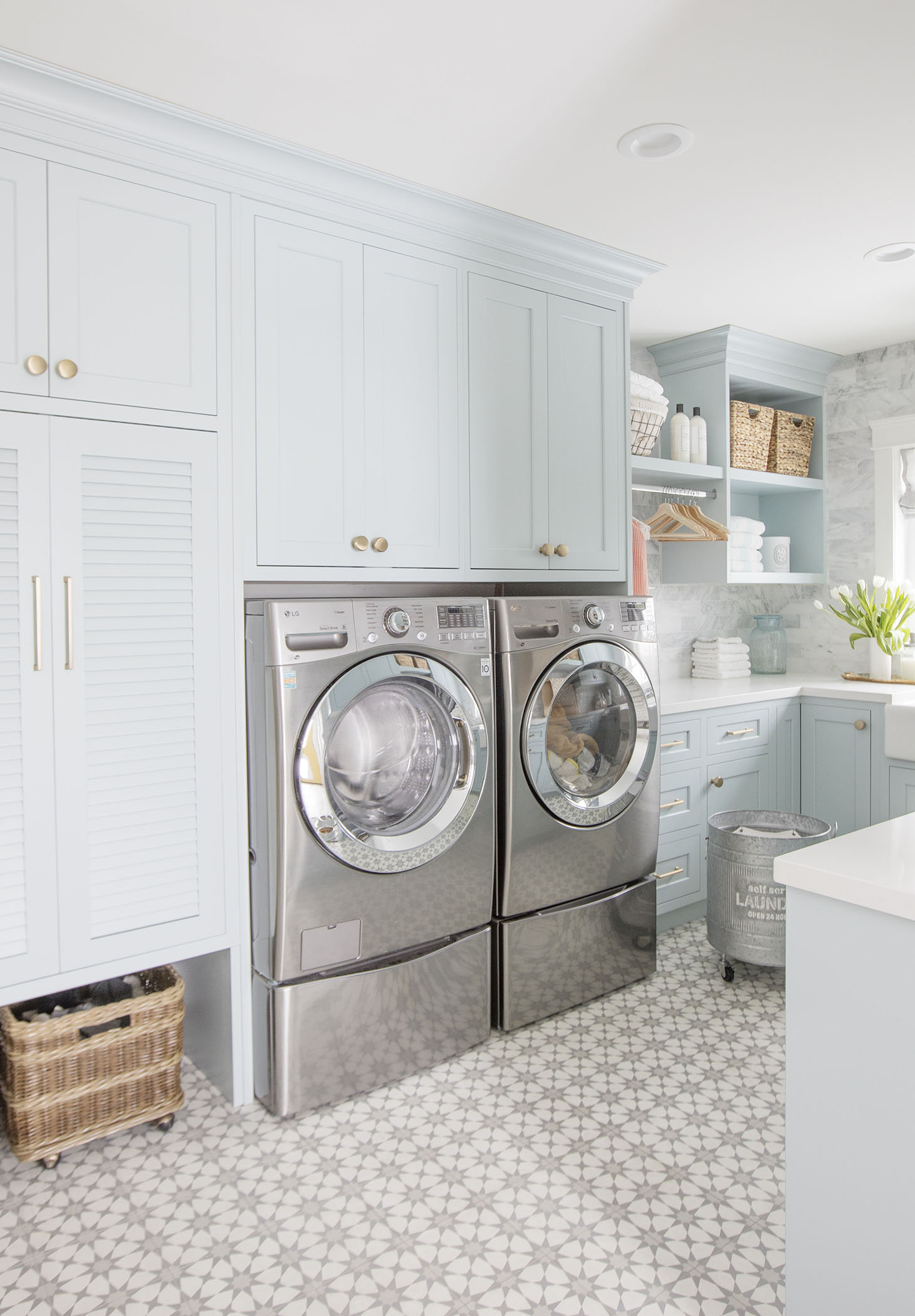 Gorgeous Laundry Rooms Eighteen25