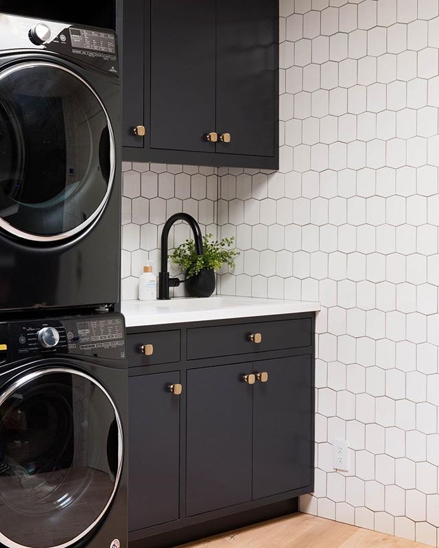  15+Gorgeous Laundry Rooms | Lauren O'Donnell Interiors
